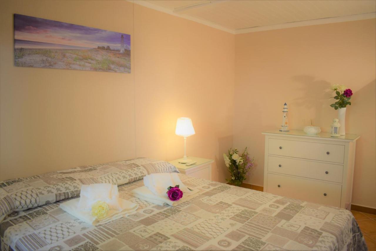 Tramonto Blu Apartment Palermo Bagian luar foto