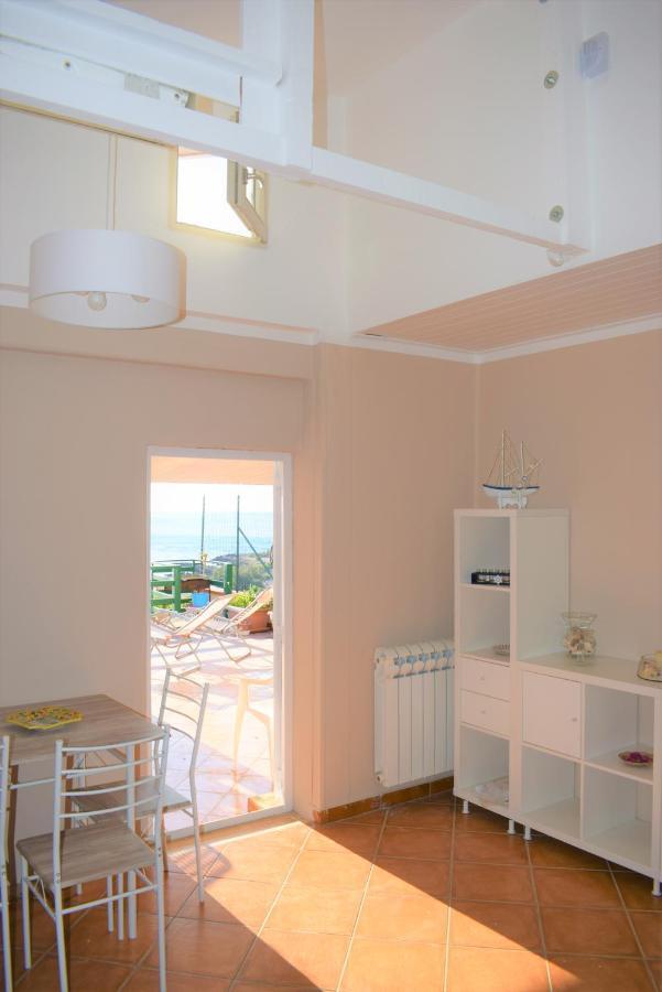 Tramonto Blu Apartment Palermo Bagian luar foto